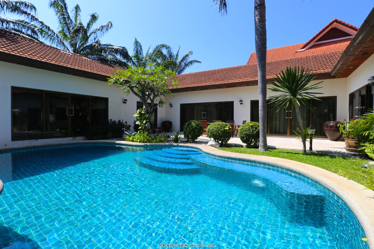 View Talay Villa in the heart of Jomtien Houses  For sale in Jomtien