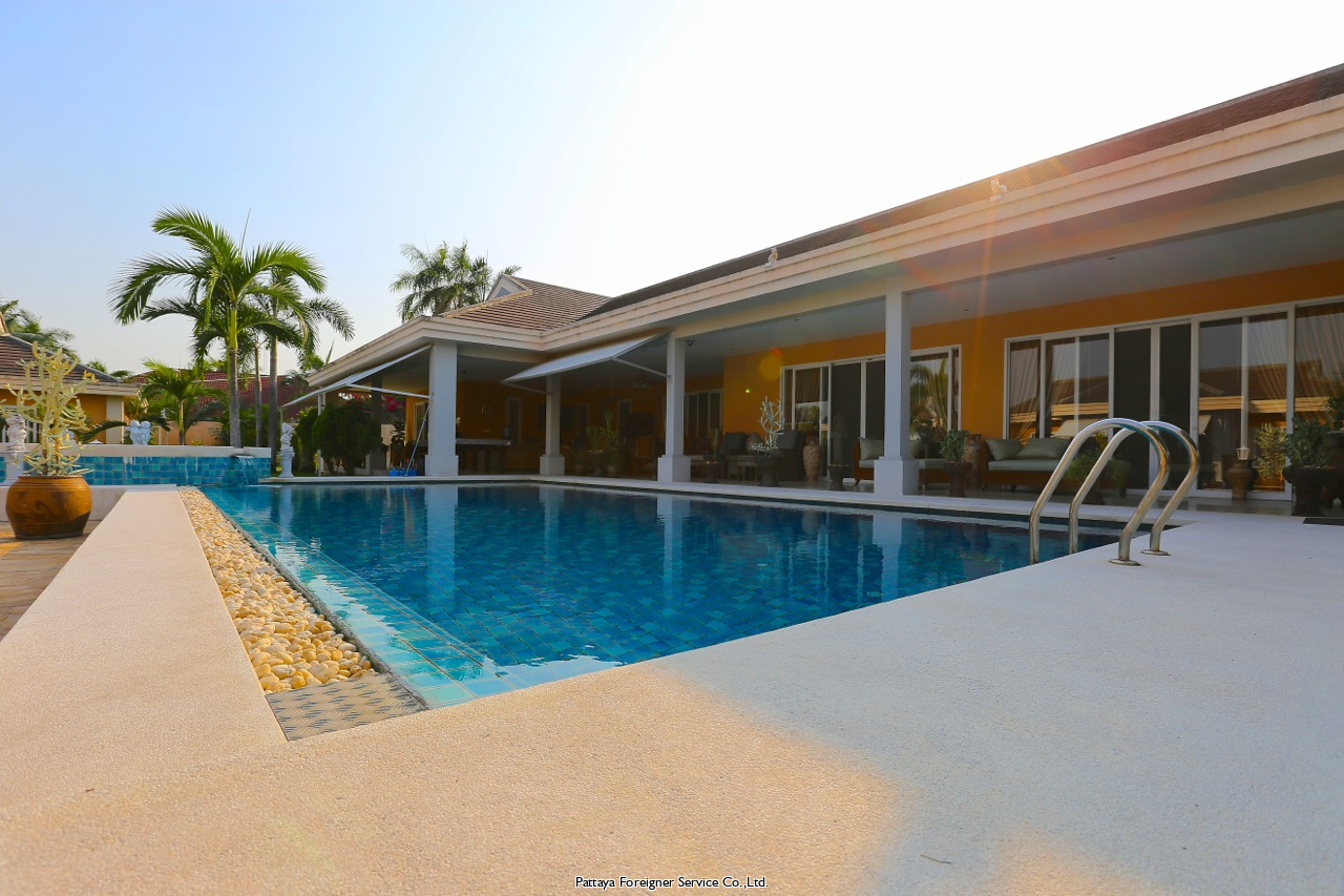 Luxurious Estate in Swiss Quality Houses  For sale in East Pattaya