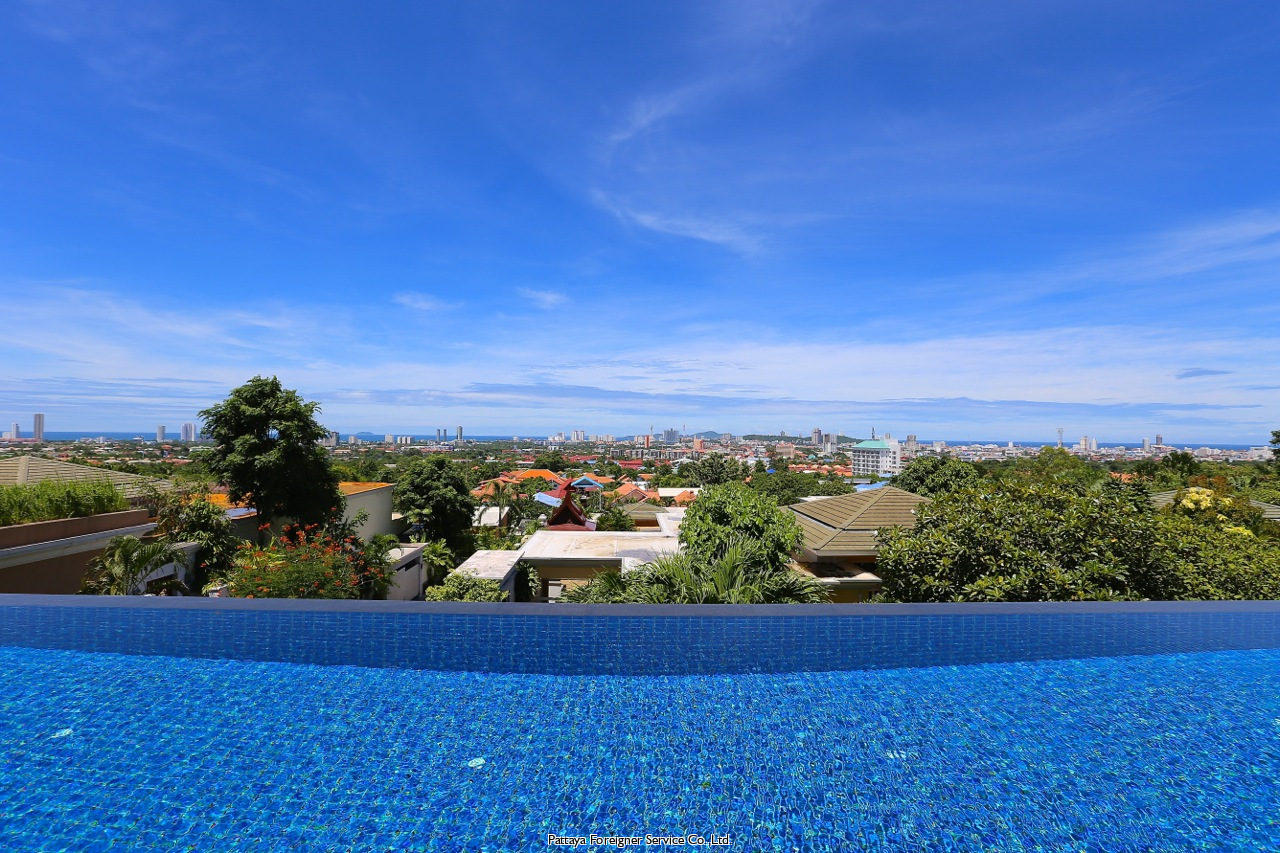 Luxurious Villa with breathtaking views Houses  For rent in East Pattaya